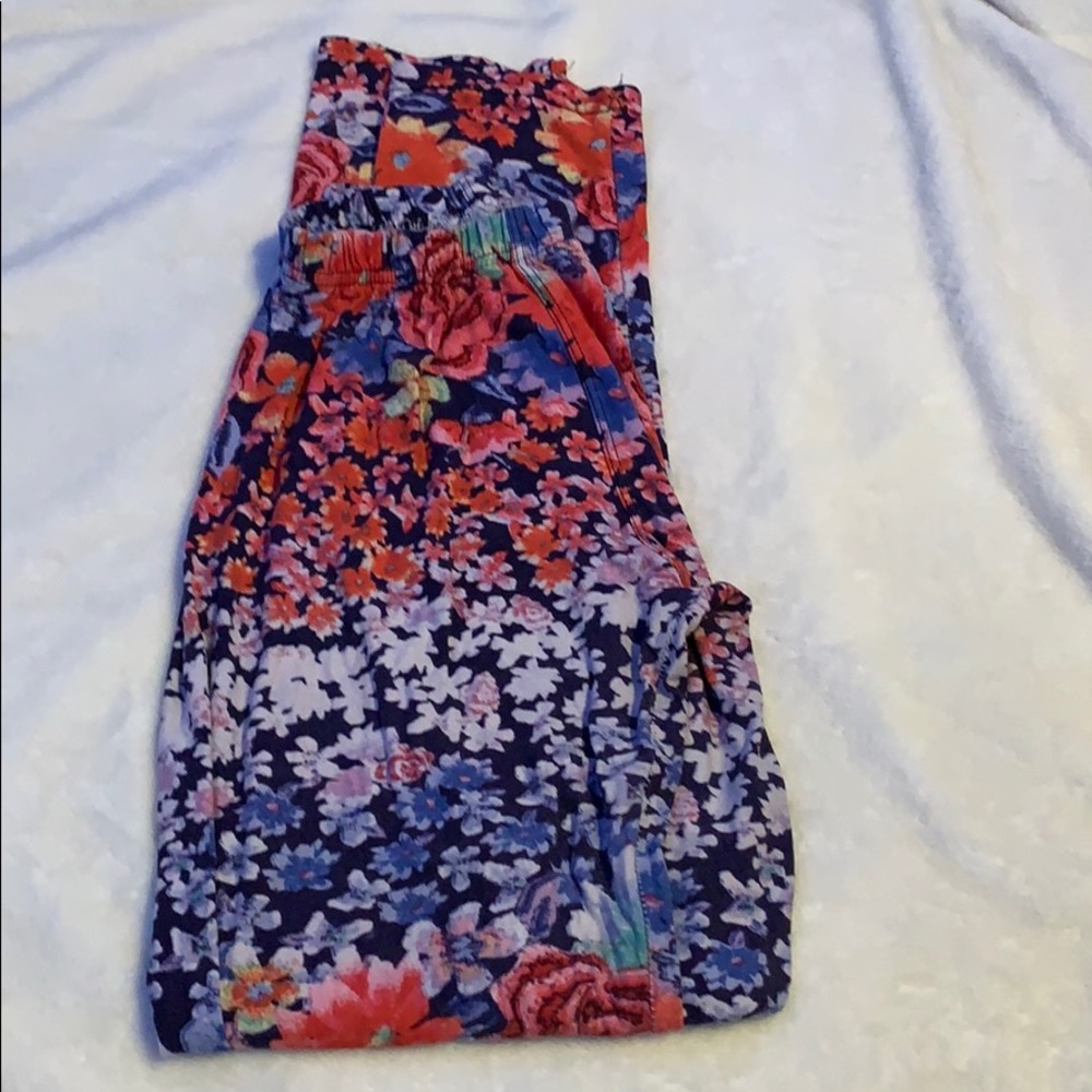 Floral Stretchy Soft Fabric Leggings